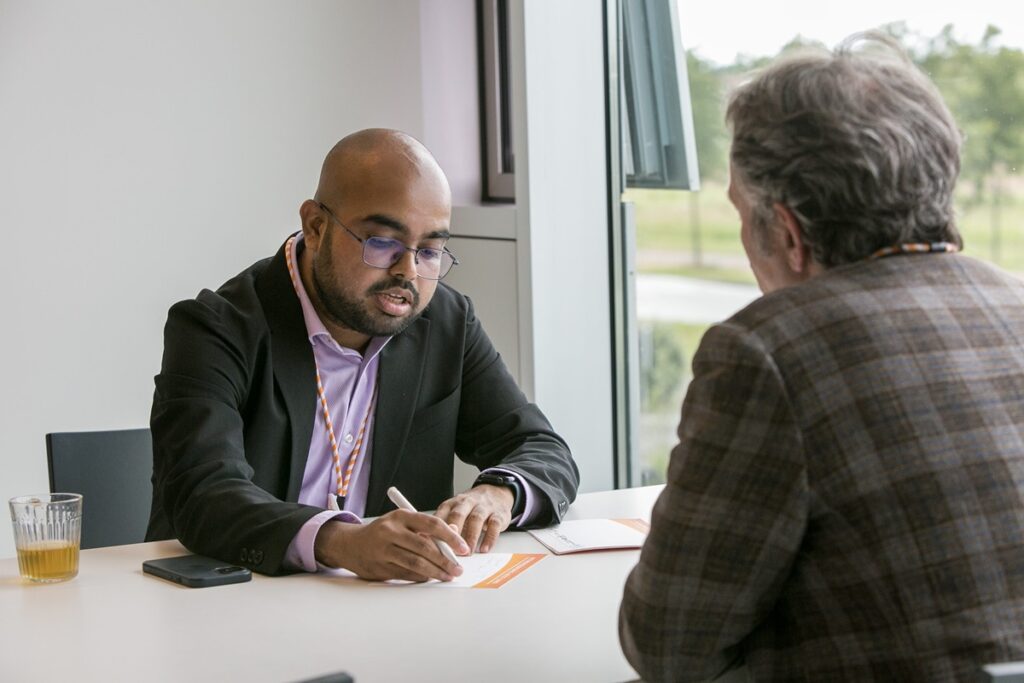 space and non-space business professionals during the networking session