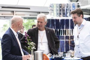 space and non-space business professionals during the networking session