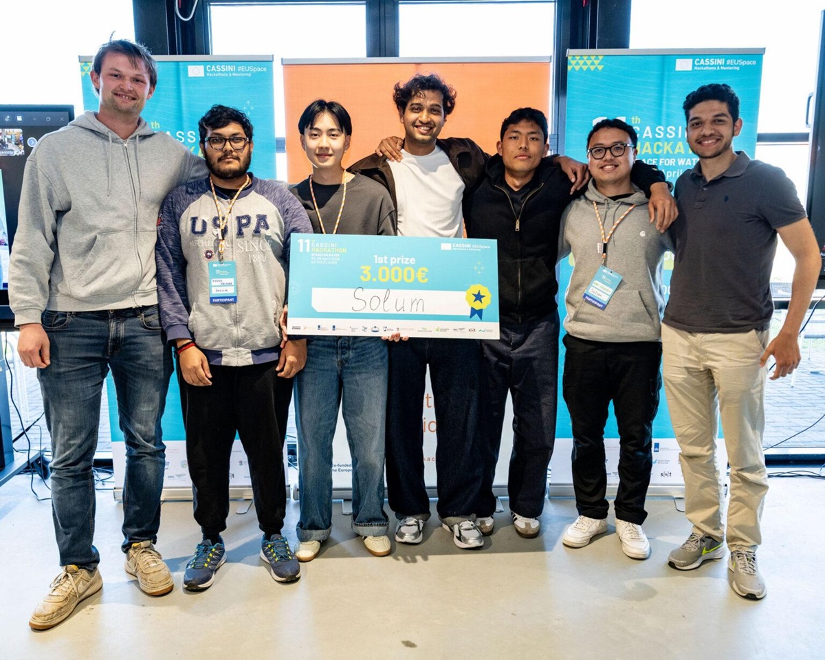 CASSINI hackathon prize winning team at the CometLab venue