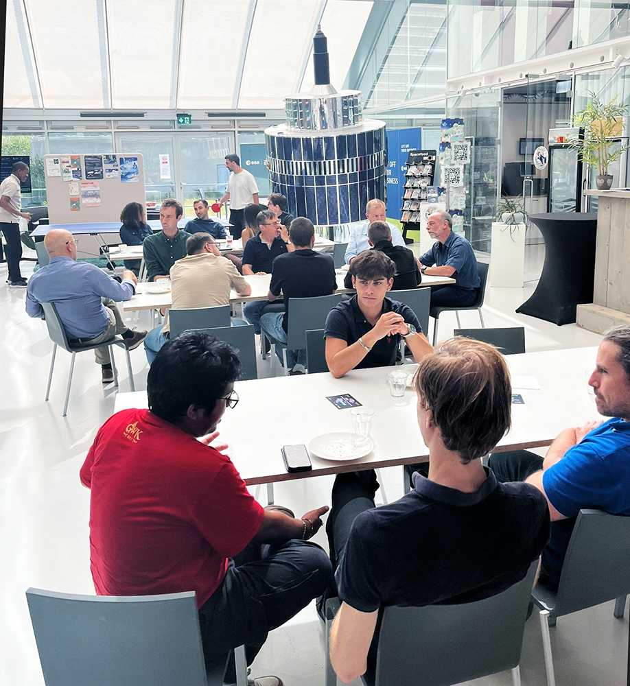 space and business professionals during pre-incubation programme at SBIC Noordwijk