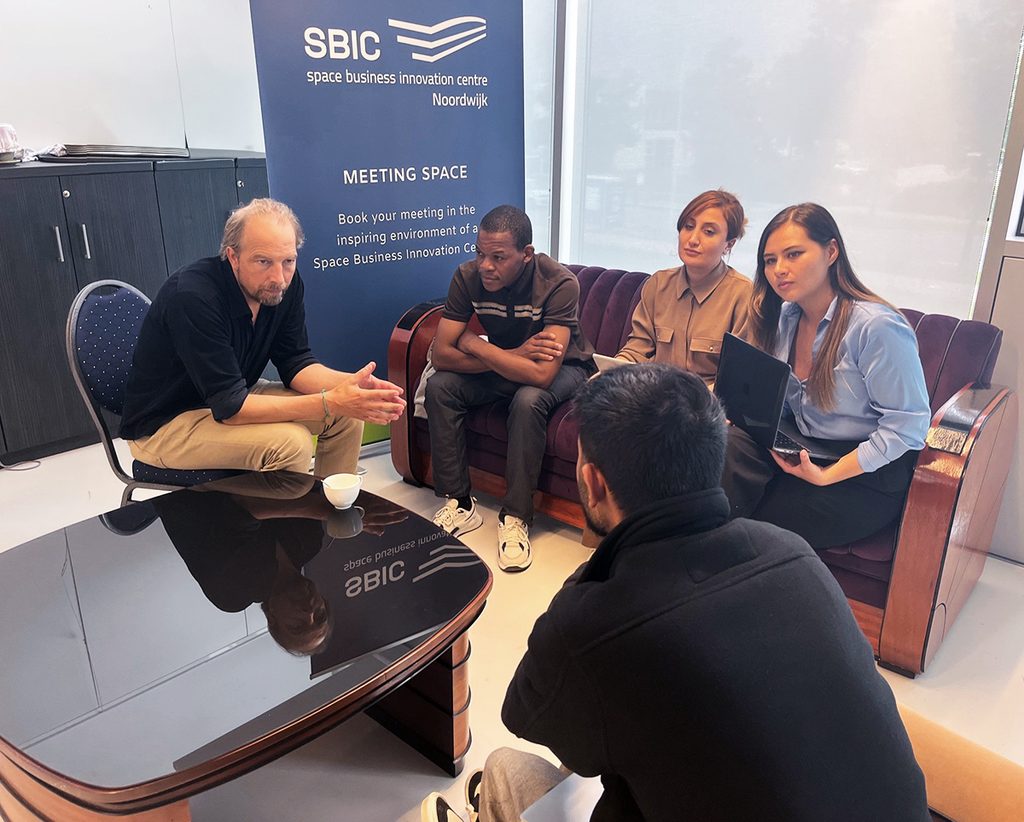 space and business professionals during pre-incubation programme at SBIC Noordwijk