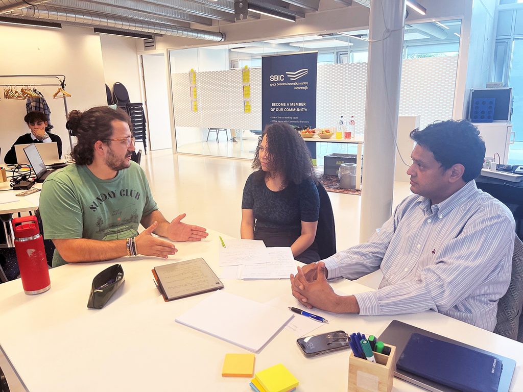 space and business professionals during pre-incubation programme at SBIC Noordwijk