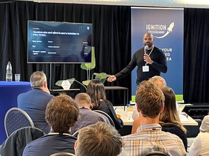space and business professionals during pitch competition of pre-incubation programme at SBIC Noordwijk