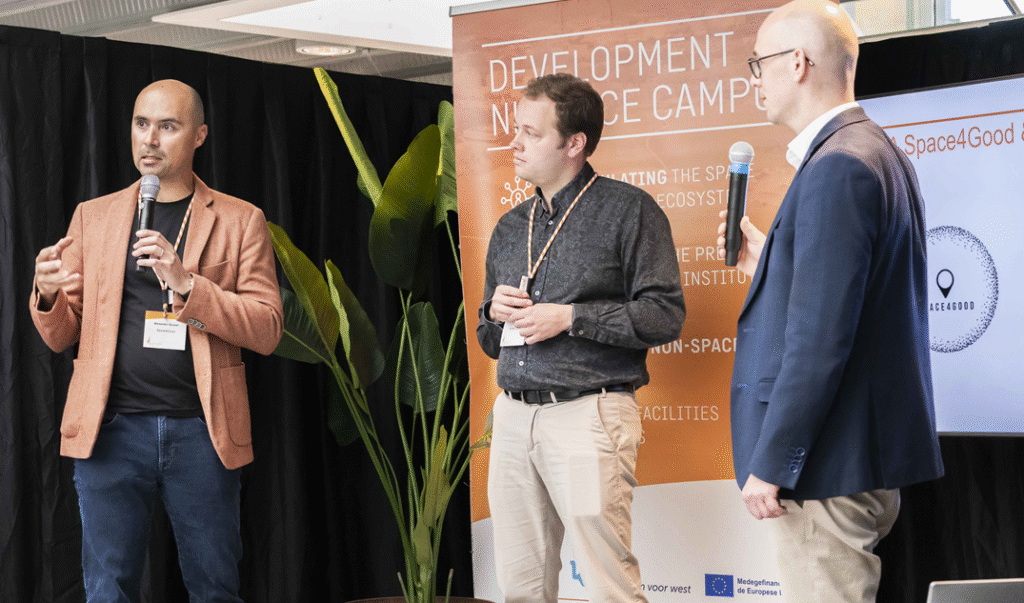 space business professional on stage at SBIC Noordwijk