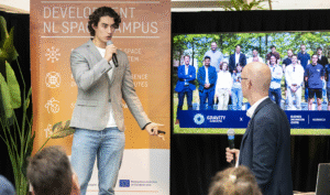 space business professional on stage at SBIC Noordwijk